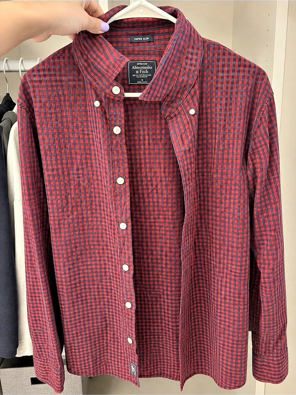 Abercrombie & Fitch Super Slim Stretch Plaid Button Down in Red & Black